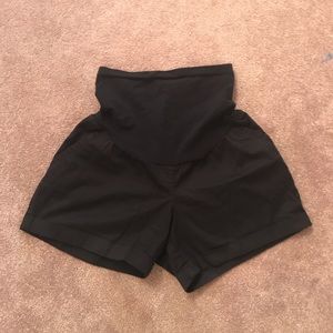 Black Motherhood Maternity Cuffed Shorts Size: M